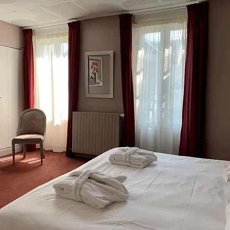 Grand De Courtoisville - Piscine & Spa, The Originals Relais 4* Saint-Malo