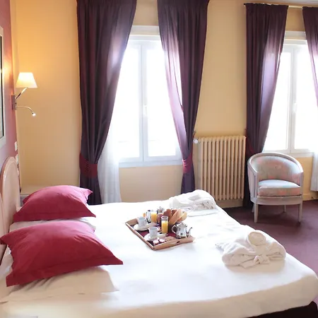 Grand De Courtoisville - Piscine & Spa, The Originals Relais Hotell Saint-Malo