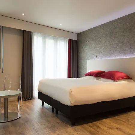Grand De Courtoisville - Piscine & Spa, The Originals Relais 4* Saint-Malo