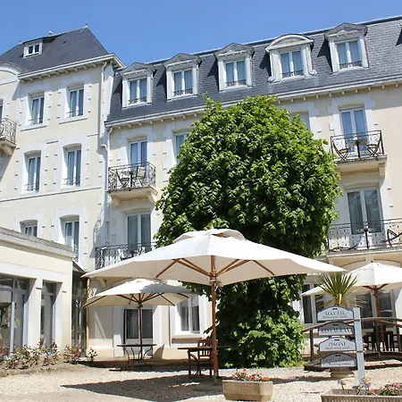 Grand De Courtoisville - Piscine & Spa, The Originals Relais Hotell 4*