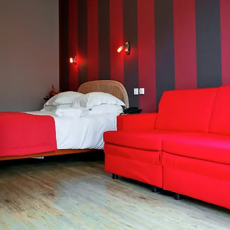 Grand De Courtoisville - Piscine & Spa, The Originals Relais Hotell Saint-Malo